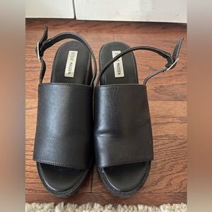 Black Steve madden heels size 10